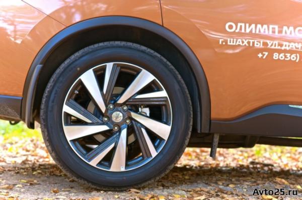 Коварный искуситель – тест-драйв нового Nissan Murano